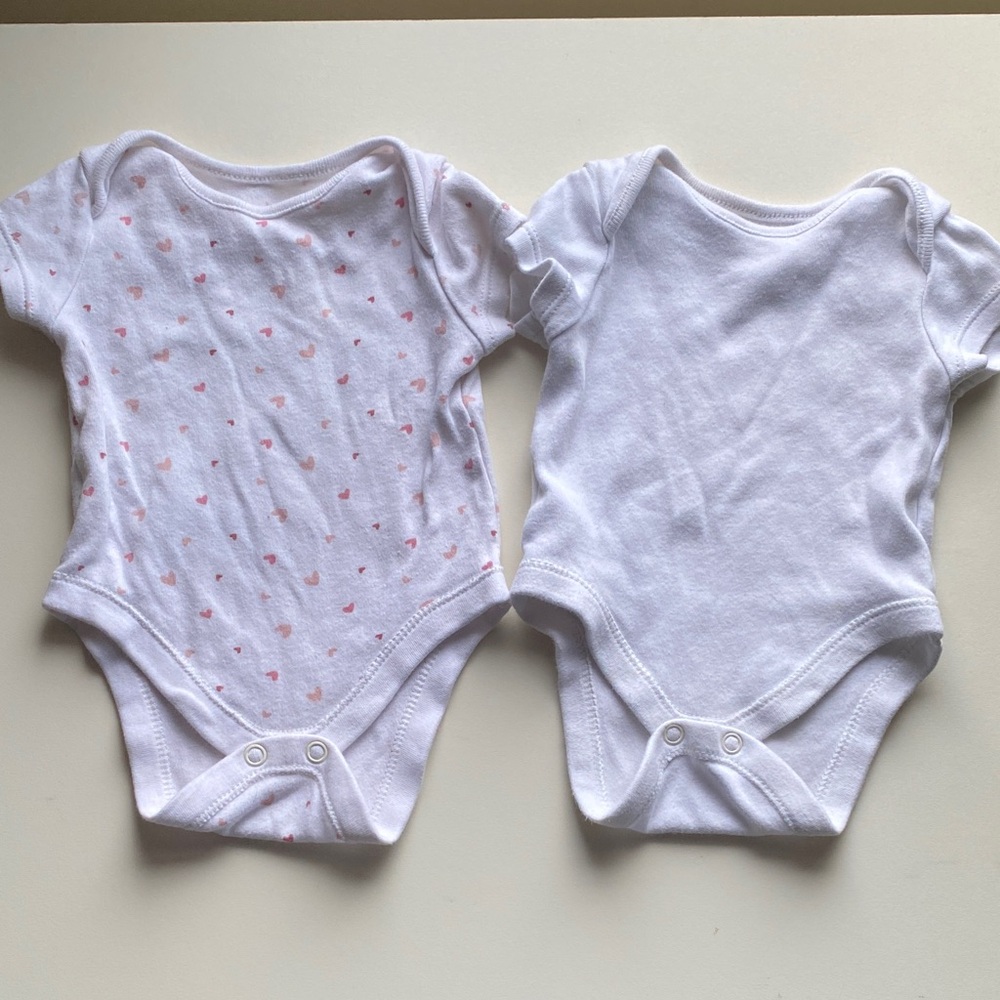 🌻White and Pink Heart Kids One Pieces